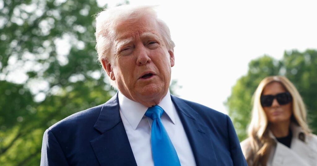 Trump erwischte red-h-Händeinterview im verrückten 200-Deals-Interview