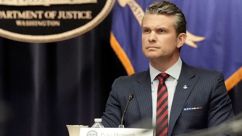 Hegseth bestellt Pentagon, um die Anzahl von Senioren -Generälen um 20% zu senken