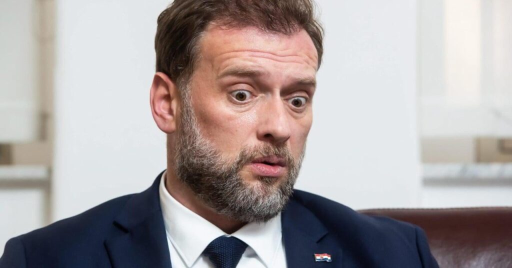 Nach anderthalb Jahren beginnt der Prozess gegen Banozic, der einzige öffentliche Auftritt des Unfalls in der Familie der Toten Empörung Nach anderthalb Jahren beginnt der Prozess gegen Banozic, der einzige öffentliche Auftritt des Unfalls in der Familie der Toten Empörung