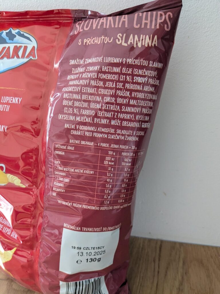 (RANT) 2 Packungen Slowakische Chips, aber eine andere Zusammensetzung anstelle von Fleischchemie und Pulver, Differenz 2 Wochen
