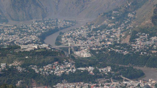 Warum hat Indien Pakistan in.gr angegriffen?