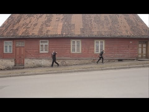 Vor einigen Jahren bewarb sich Puulup für dieses Lied für das estnische Lied. Es wurde nicht in die Show gewählt. Puhja Windmühle. Ein cooles Video.