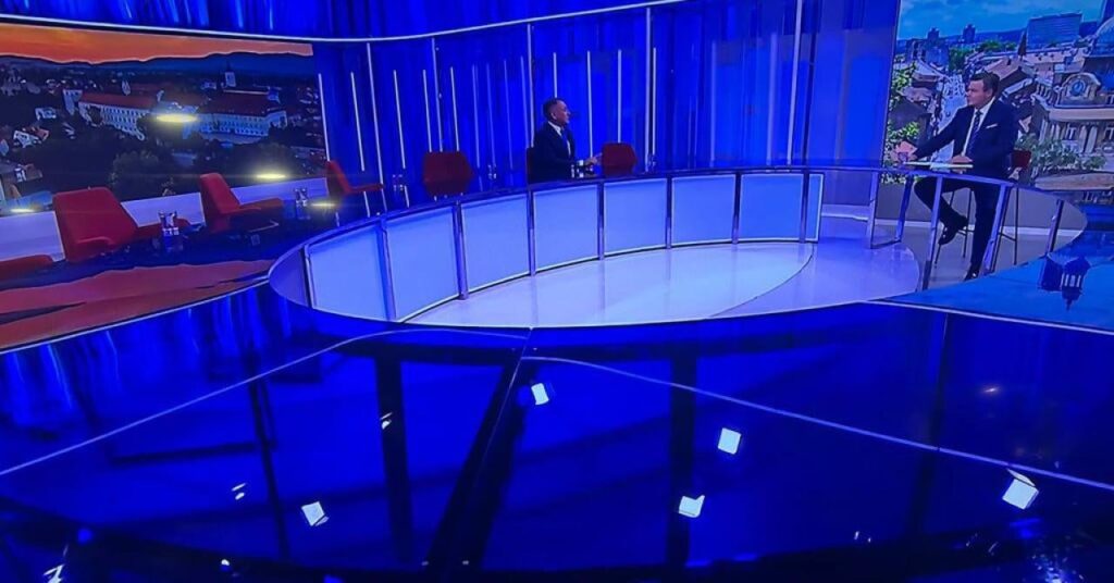 Total Fiasco -Konfrontation auf HRT: Die Kandidaten weigerten sich, das Studio zu betreten, Lovric debütierte mit mir selbst! Total Fiasco -Konfrontation auf HRT: Die Kandidaten weigerten sich, das Studio zu betreten, Lovric debütierte mit mir selbst!