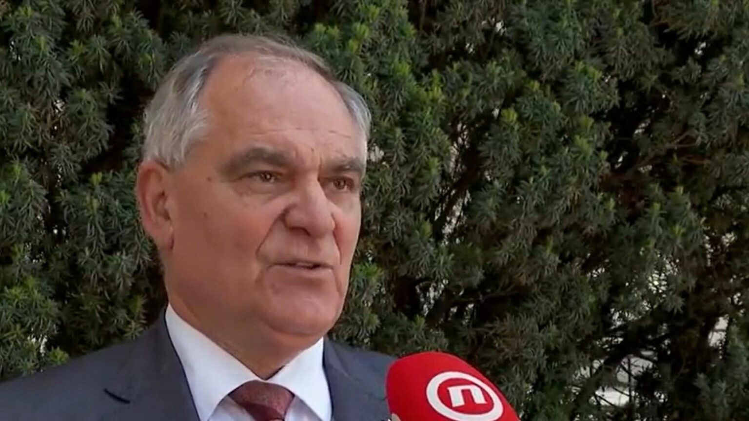 Umkehrung um den Goldenen Krieg: Die Gerichtskonzession hat dem Gericht dem Unternehmen von Zagreb das Gericht vergeben. Bürgermeister Boban hat Dokumente seit einem Jahr versteckt Umkehrung um den Goldenen Krieg: Die Gerichtskonzession hat dem Gericht dem Unternehmen von Zagreb das Gericht vergeben. Bürgermeister Boban hat Dokumente seit einem Jahr versteckt