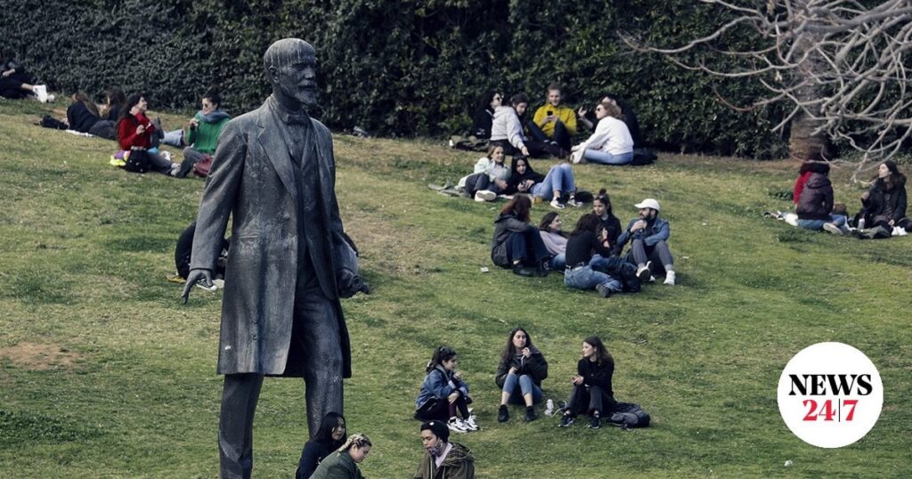 Junge Menschen haben sich dem Individualismus zugewandt, aber Durst, sich auszudrücken