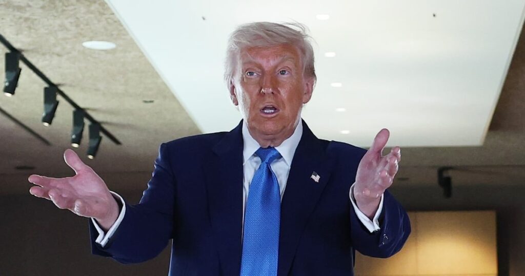 Panische Panik Wimpern Walmart, weil er die Wahrheit über Tarife erzählt - "Ich werde zuschauen, und Ihre Kunden auch !!!" Der Präsident schrieb.