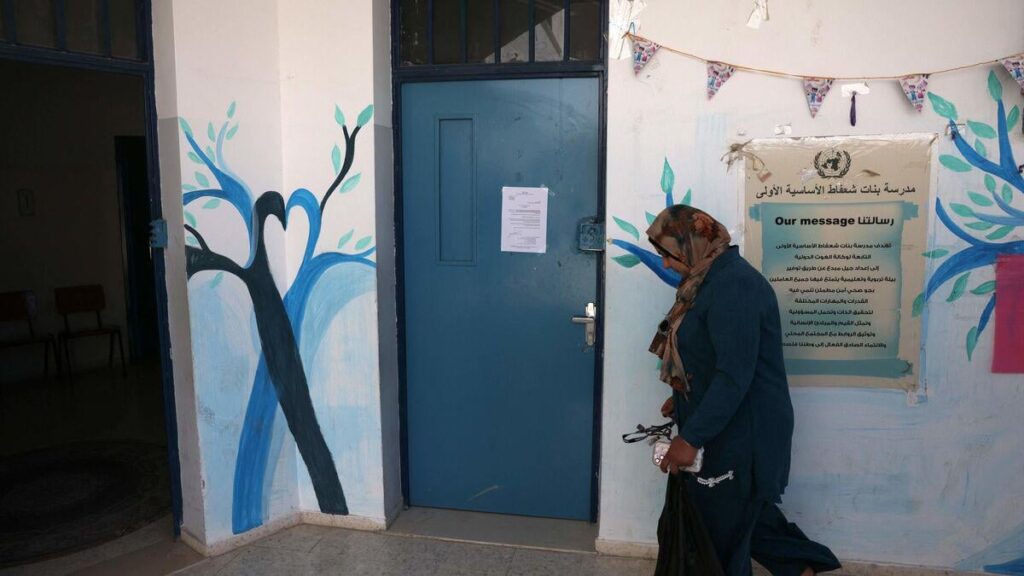 Jerusalem ist: Israel schließt Schulen, die von der UN -Agentur für palästinensische Flüchtlinge verwaltet werden Jerusalem ist: Israel schließt Schulen, die von der UN -Agentur für palästinensische Flüchtlinge verwaltet werden