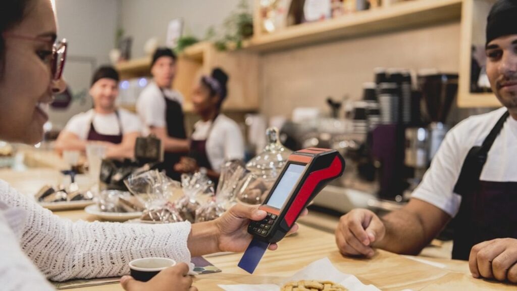 Edenred und Pluxee fallen plötzlich an der Börse aus, Brasilien würde planen, ohne Karten von Restaurantkarten für ein sofortiges und direktes Zahlungssystem zu verzichten Edenred und Pluxee fallen plötzlich an der Börse aus, Brasilien würde planen, ohne Karten von Restaurantkarten für ein sofortiges und direktes Zahlungssystem zu verzichten