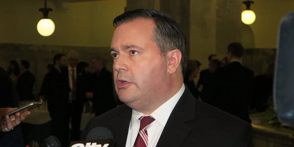 Jason Kenney, Albertas erster UCP -Premier, warnt, dass seine zweite Investition mit ihrem Trennungsgespräch töten könnte