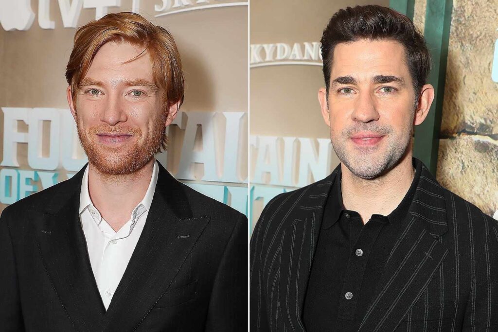 Domhnall Gleeson enthüllt den "großen Rat" John Krasinski gab ihm den Spinoff des Büros, die Zeitung, die Zeitung