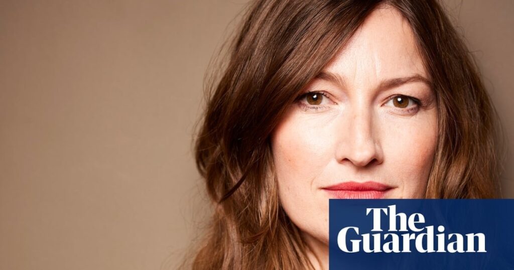"Ich bin jetzt weniger entschuldigend": Kelly MacDonald auf ihren Trainspoten -Teen -Highs und in den Vierzigern ihren Schritt schlägt