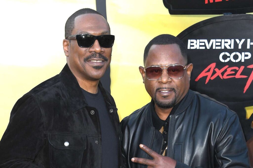 Eddie Murphy enthüllt, dass sein Sohn und Martin Lawrences Tochter offiziell verheiratet sind: "Wir sind Schwiegereltern"