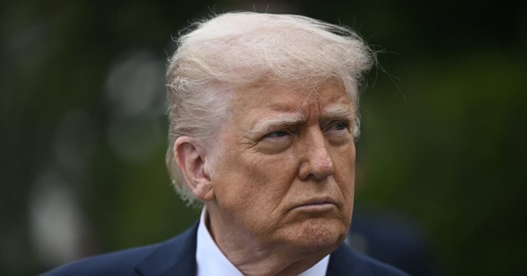 Der Richter beschuldigt Trump, versucht zu haben, alle Anwälte in brutaler Entscheidungen zu "töten"