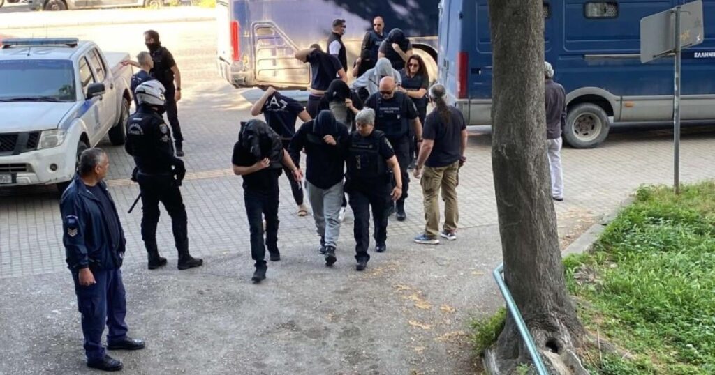 Thessaloniki: Mutters E -Mail, die Namen und Details der nationalistischen Jugendlichen gab - "Mein Kind verängstigt, hat mir alles erzählt" | MAZEDONIEN
