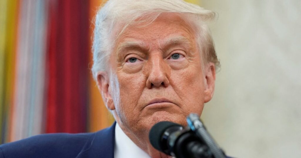 Trump fordert 'große' Untersuchung von Beyoncé und Springsteen-Auftritten im spätabendlichen Rant