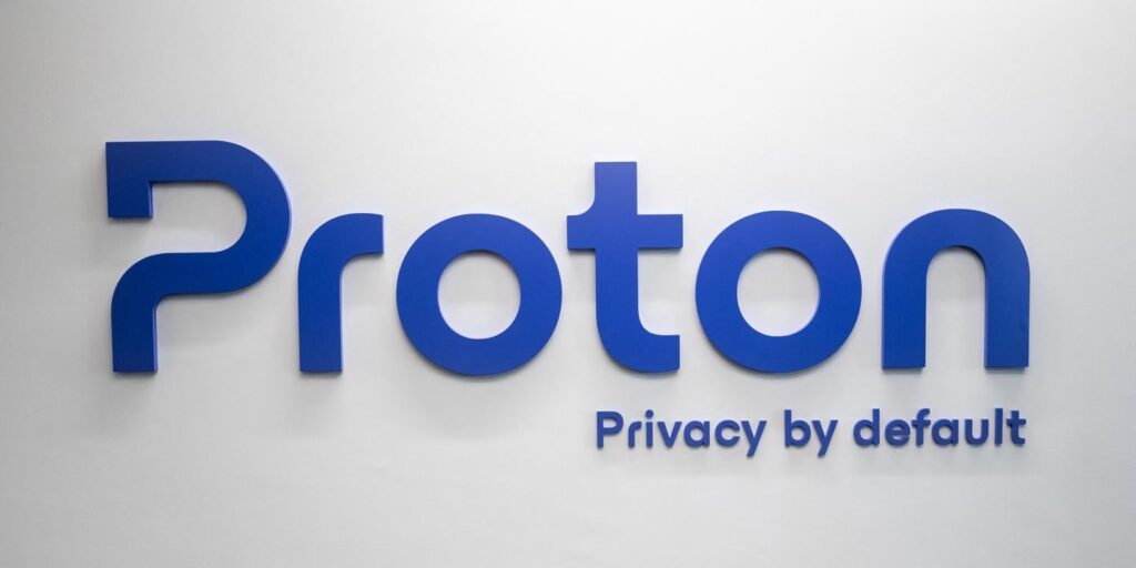 Piraterie: Nordvpn, Proton, Cyberghost… die Riesen des United VPN gegen Canal+ und das LFP