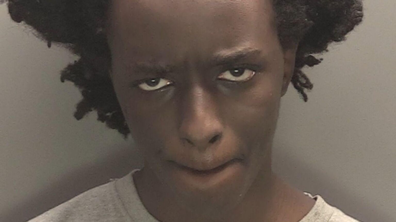 Die Polizei untersucht den mutmaßlichen Angriff auf den Gefängnisbeauftragten von Southport Triple Mörder Axel Rudakubana Die Polizei untersucht den mutmaßlichen Angriff auf den Gefängnisbeauftragten von Southport Triple Mörder Axel Rudakubana