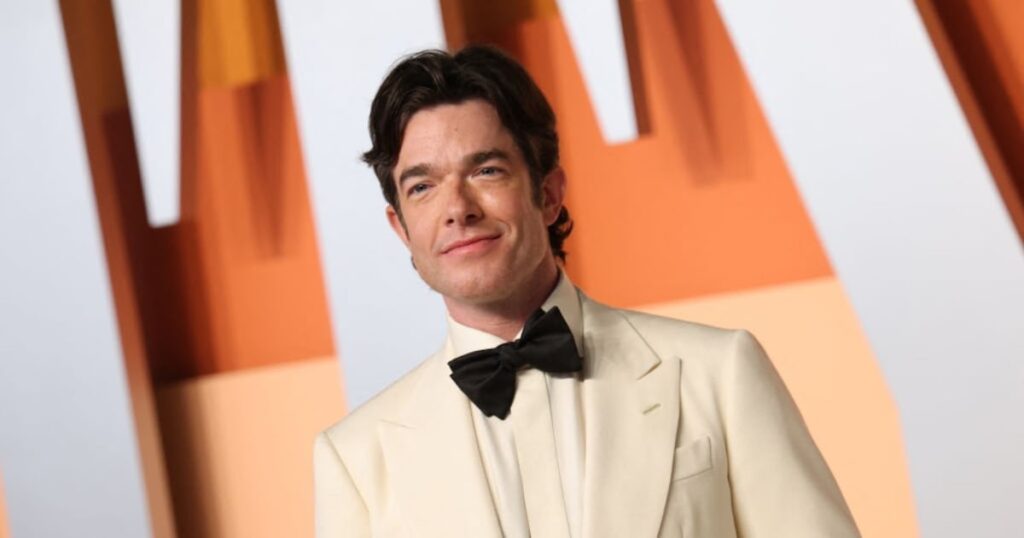 John Mulaney zerreißt Papst Leos Maga -Bruder: "Genug mit diesem verdammten Kerl"