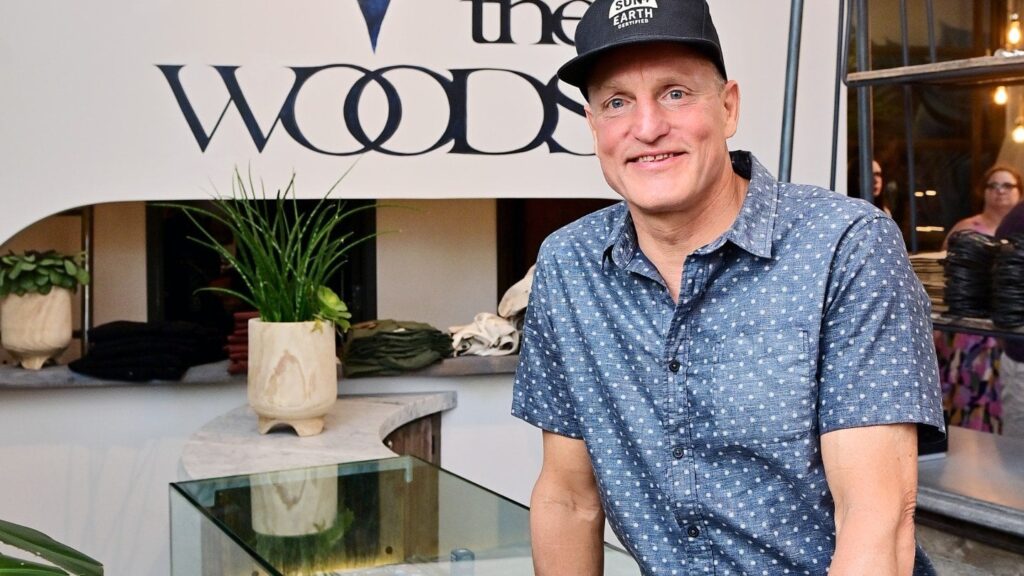 West Hollywood Pot Shop von Bill Maher, Woody Harrelson, durchsucht