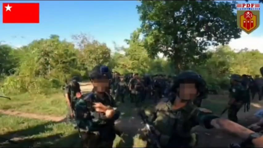 [Myanmar/Burma] KNU und PDF -Rebellen greifen das Bataillon der Junta -Bataillon 590 in der Region Mone, Bago und retten Sie ein Baby (2. Dezember 2023; Musik aus Quellen) an und retten Sie ein Baby.