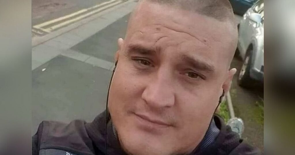 Schläger, der eine Freundin auf Blackpool Trip angegriffen hat