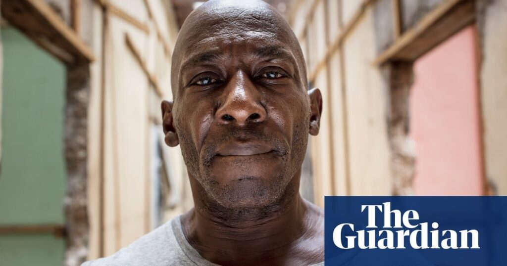 Großbritannien erklärt sich damit einverstanden, die Windrush -Generation von Jamaika fälschlicherweise nach Hause zu fliegen Großbritannien erklärt sich damit einverstanden, die Windrush -Generation von Jamaika fälschlicherweise nach Hause zu fliegen