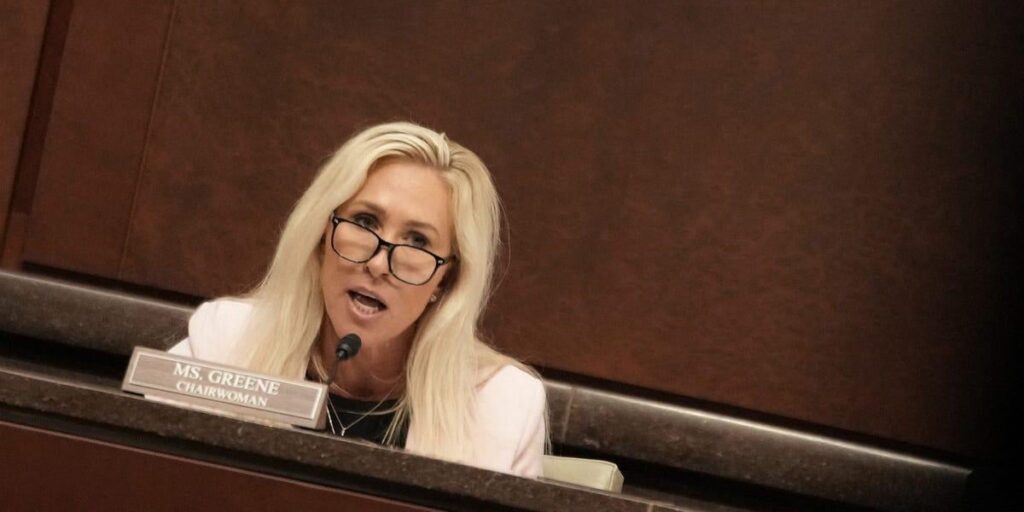 Das Doge -Komitee geht aus den Schienen, nachdem Demokraten vorgeschlagen hatten, Marjorie Taylor Greene am Insiderhandel zu tätigen Das Doge -Komitee geht aus den Schienen, nachdem Demokraten vorgeschlagen hatten, Marjorie Taylor Greene am Insiderhandel zu tätigen