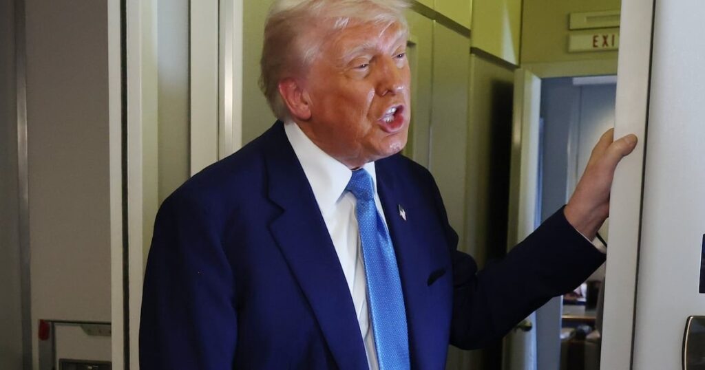 Raging Trump geht am Obersten Gerichtshof wegen Blockierung des Abschiebungsplans ab: „Ein schlechter und gefährlicher Tag für Amerika“. Raging Trump geht am Obersten Gerichtshof wegen Blockierung des Abschiebungsplans ab: "Ein schlechter und gefährlicher Tag für Amerika".