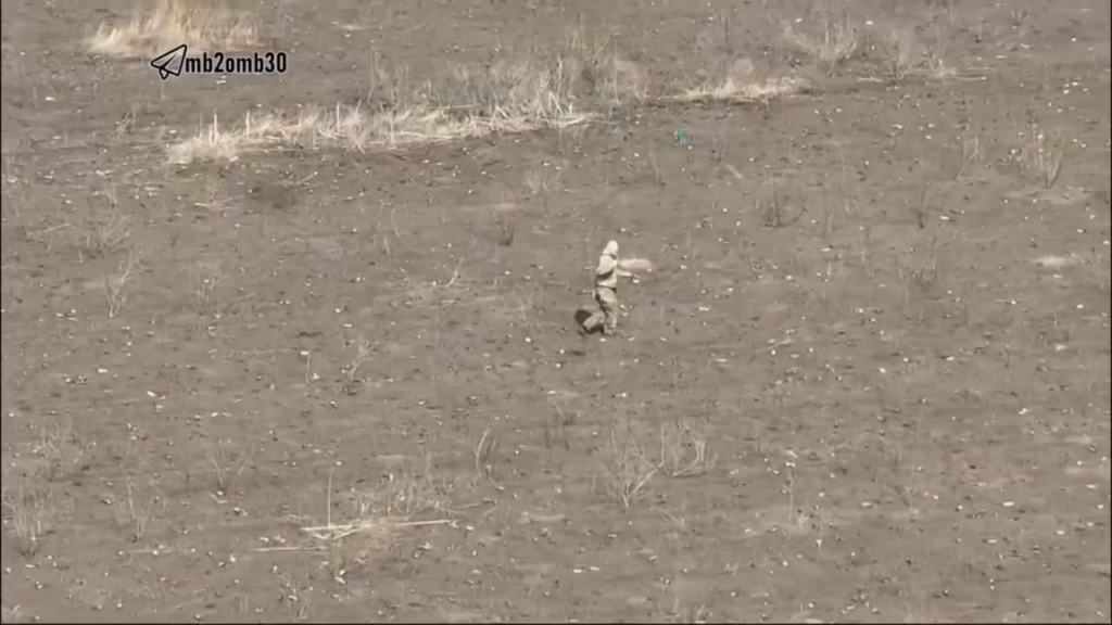 2. Bataillon der 30. mechanisierten Brigade der Ukraine eliminiert die russische Infanterie mit FPV -Drohnenangriffen. Synkivka Front, Region Kharkiv