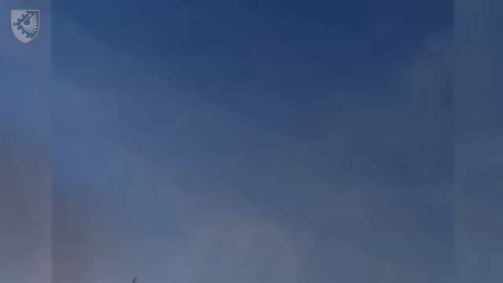 Die ukrainische MIM-23 I-Hawk Sam Missile trifft eine russische KH-101-Kreuzfahrtrakete. Frühjahr 2025