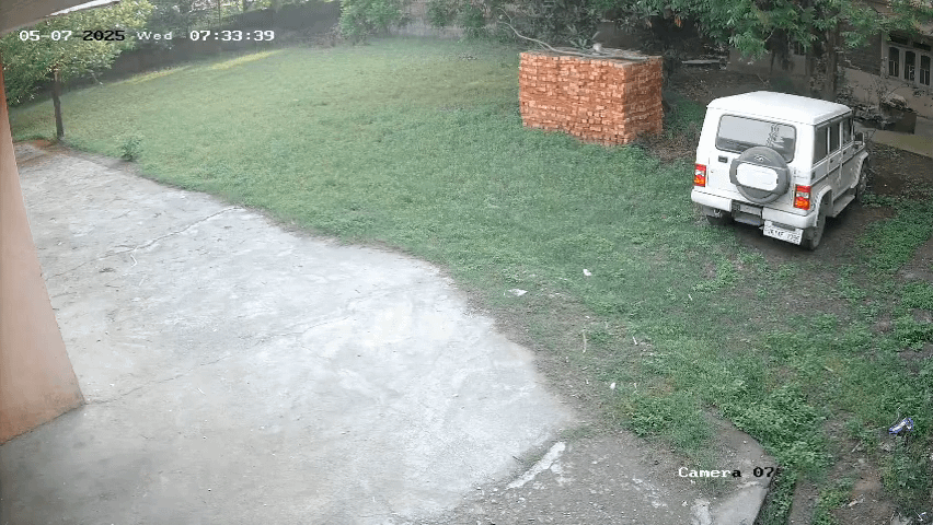 J & K: CCTV -Bilder aus einer Residenz in Poonch, zeigen Sie Pakistani Beschuss (7. Mai)