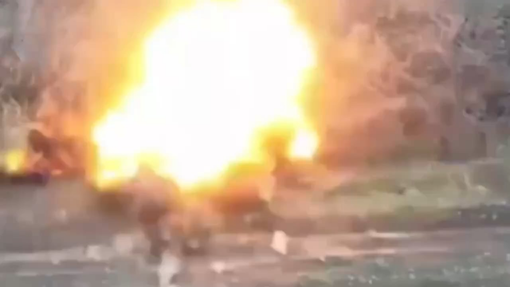 Russische Tritte sind nicht explodiertes FPV und wird in die Luft gesprengt