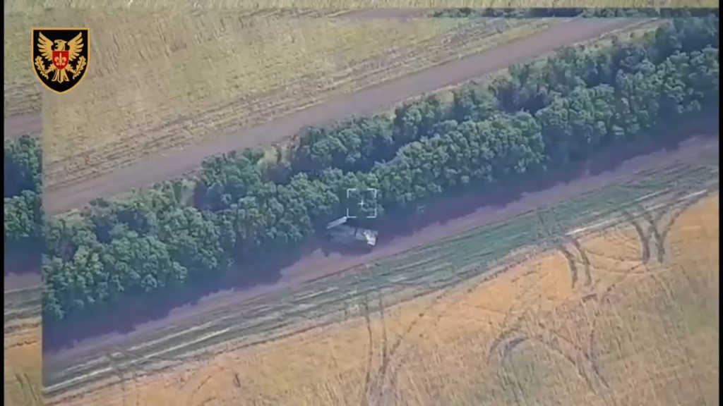 Das BUK-M3-Luftverteidigungssystem, das von der 15. Black Forest Brigade entdeckt wurde, wurde von einer Himars MLRS-Rakete zerstört. April 2025, Standort nicht offengelegt.
