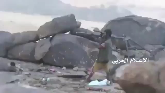 Houthi Militant trifft einen beeindruckenden RPG -Schuss