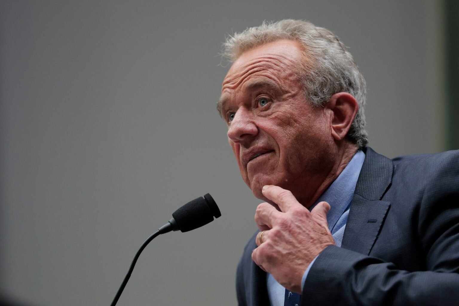"RFK Jr. aus Touch" ist der Ansicht, dass 40.000 US -Dollar pro Monat für Reha erschwinglich sind: "Das ist ein Gehalt"