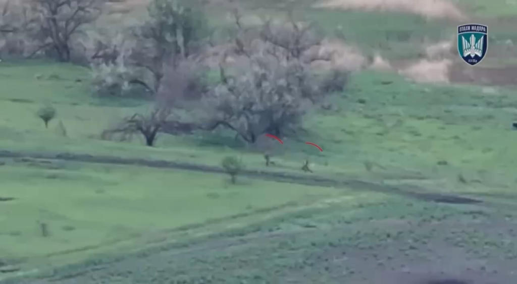 Madyar Birds FPV- und Glasfaser -Drohnen jagen und streikende Russen