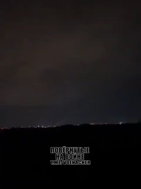 Filmmaterial des Russischen großflächigen Raketen- und Drohnenangriffs auf die Hauptstadt der Ukraine.