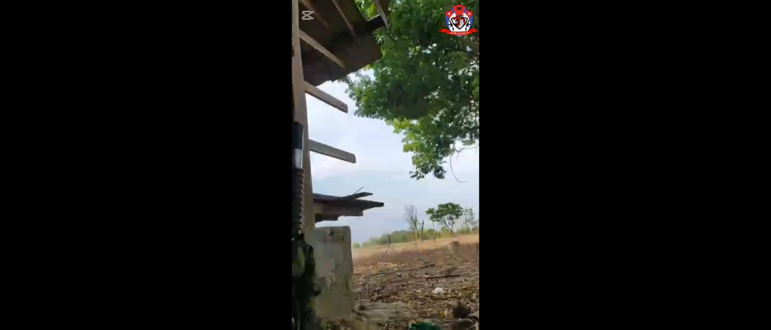 (28. April 2025 in Myanmar/Burma) Knla und PDF -Rebellen Angriff Junta -Positionen in Kyaukkyi Township, Region Bago