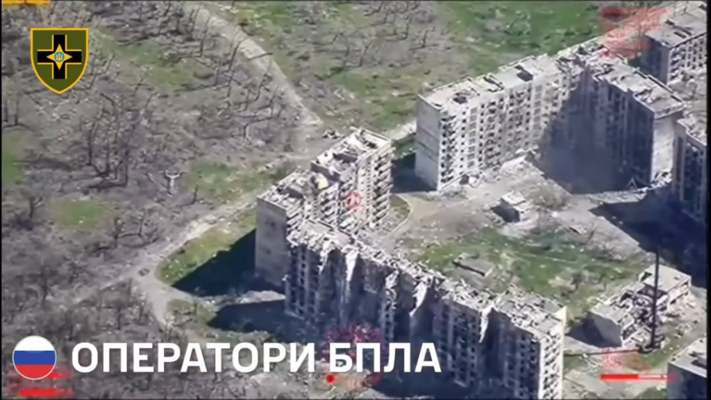 Die ukrainische 28. mechanisierte Brigade nahm russische Soldaten mit Cluster -Streiks, Artillerie und Mörsern heraus. Toretsk. Mai 2025