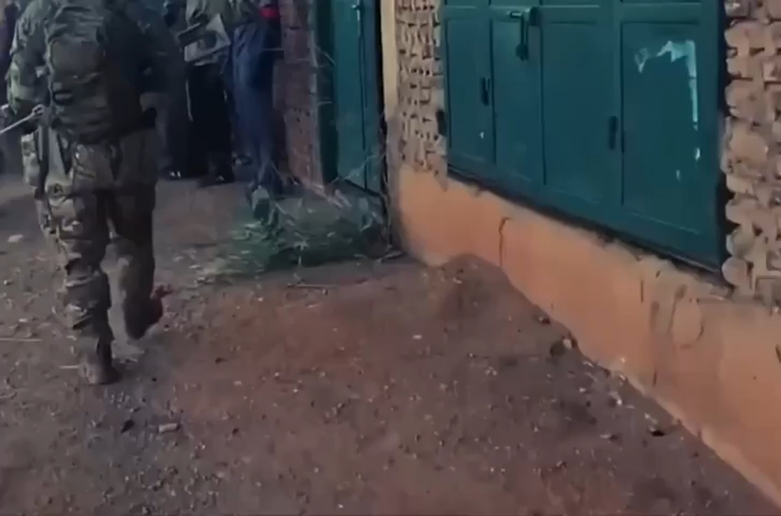 Filmmaterial der UA -Spezialeinheiten in Nordafrika (Musik von Quelle, unbekanntes Datum)