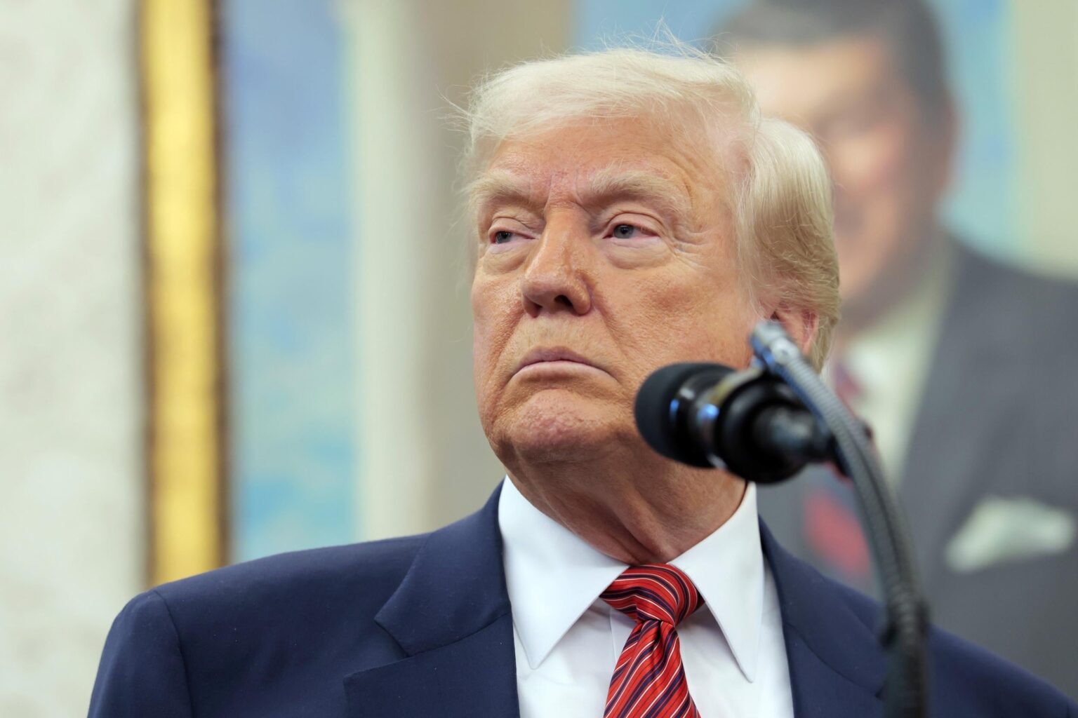 Donald Trumps Zustimmungsrate ist unter Wasser in Florida und Texas