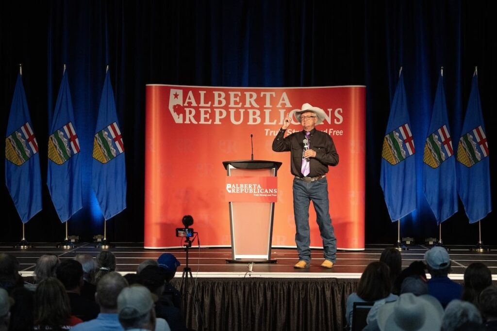 Republikanische Partei von Alberta fordert die Unabhängigkeit der Provinz bei der Kundgebung in Red Deer