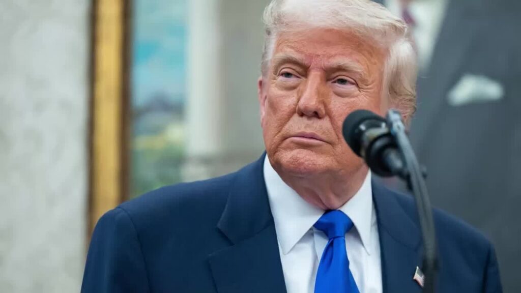 Trump erklärte, dass die Nahrungsmittelhilfe geschnitten wird, wird „jedem viel mehr Essen“, wird verspottet: „macht keinen Sinn“, macht nicht einmal Sinn „. Trump erklärte, dass die Nahrungsmittelhilfe geschnitten wird, wird "jedem viel mehr Essen", wird verspottet: "macht keinen Sinn", macht nicht einmal Sinn ".