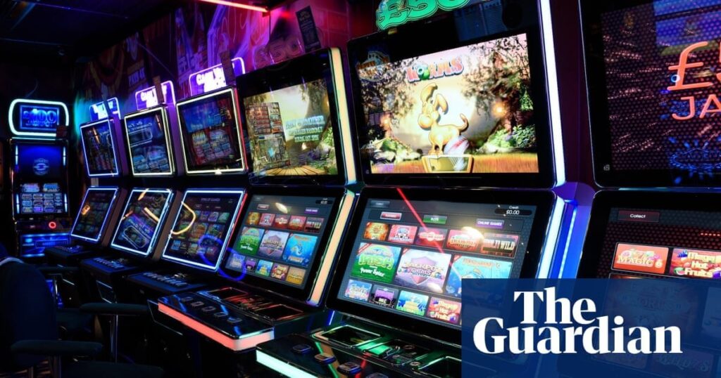 Spielautomaten -Unternehmen richten sich an die ärmsten Gebiete und Kanalfonds von Großbritannien an Milliardäre