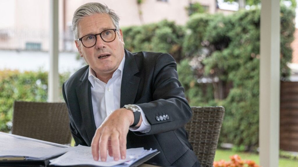Keir Starrer öffnet die Tür zum EU -Jugendmobilitätsprogramm