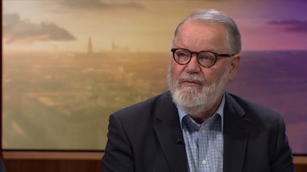 Steffen Jensen erzählt in Dr. Deadline, wie Berichte zensiert wurden Steffen Jensen erzählt in Dr. Deadline, wie Berichte zensiert wurden