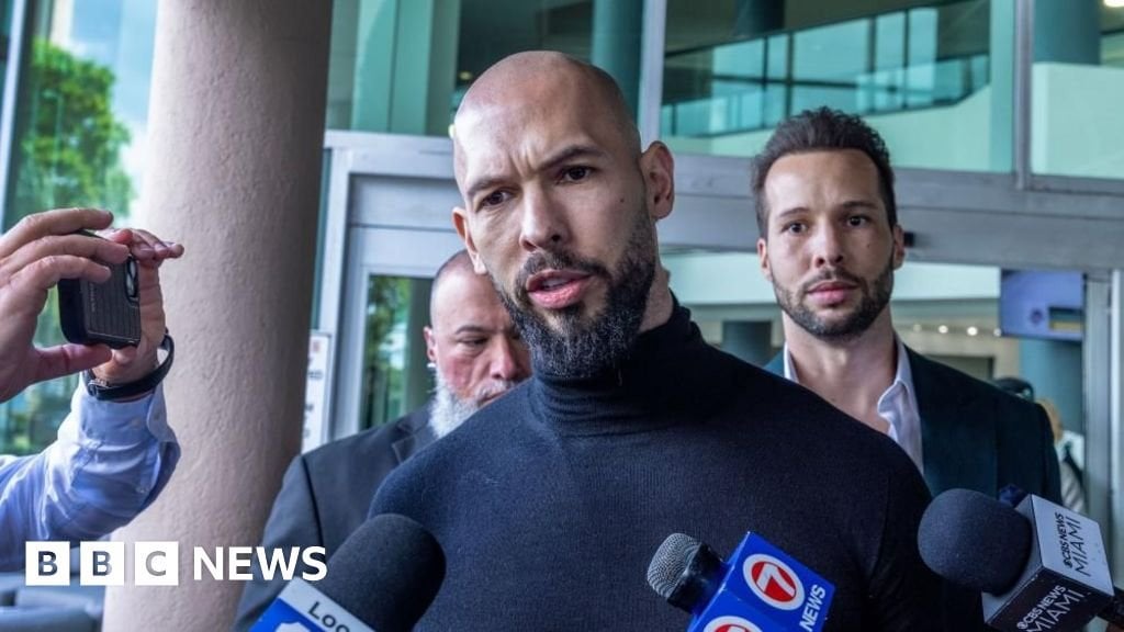 Die britische Staatsanwälte sagen, 21 gegen Tate Brothers zugelassene Anklagepunkte