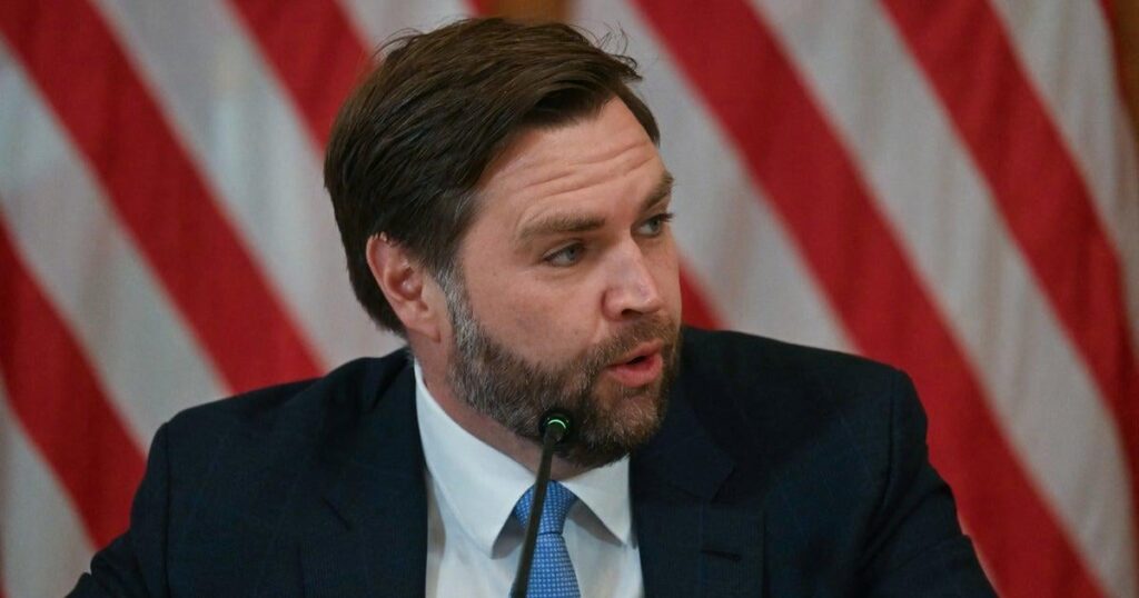 JD Vance scherzt darüber, dass Touristen anwesend sind, die 2026 Weltmeisterschaft besuchen JD Vance scherzt darüber, dass Touristen anwesend sind, die 2026 Weltmeisterschaft besuchen