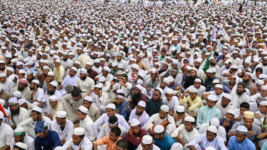 Tausende Islamisten versammeln sich in Bangladesch gegen vorgeschlagene Änderungen der Frauenrechte