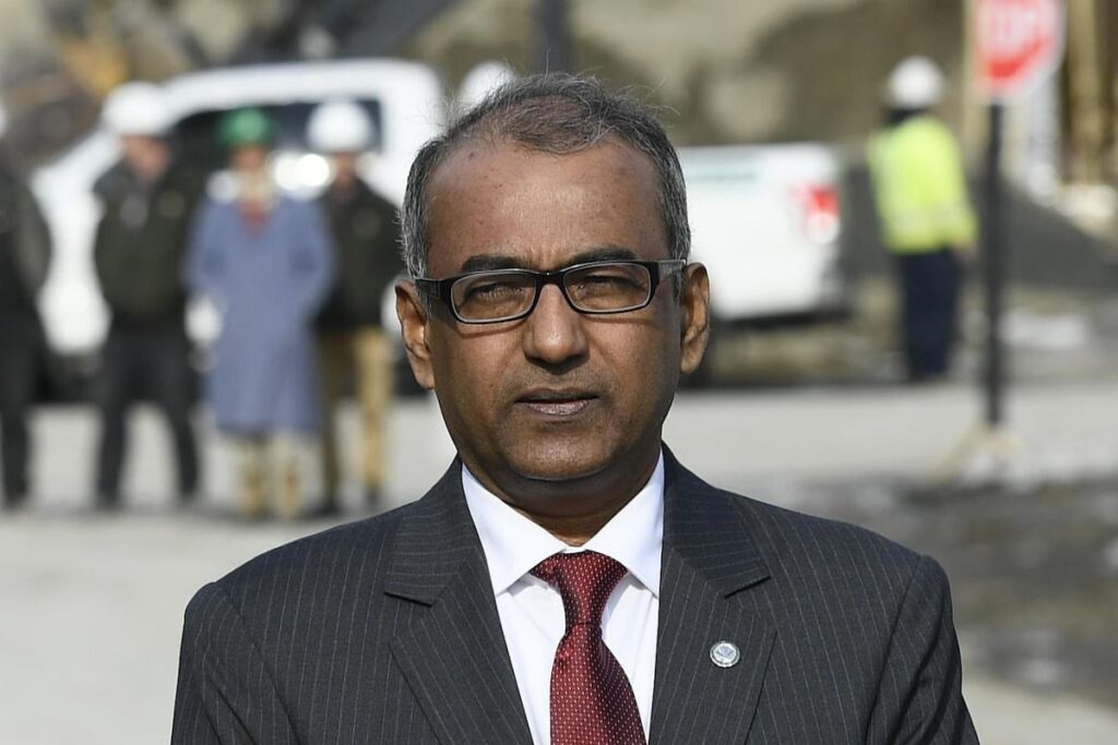 Der frühere liberale Abgeordnete, der die mutmaßlichen Verbindungen zu Indien verdrängt hat, beginnt die hindu-kanadische Lobbygruppe